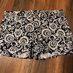 Gap girlfriend shorts